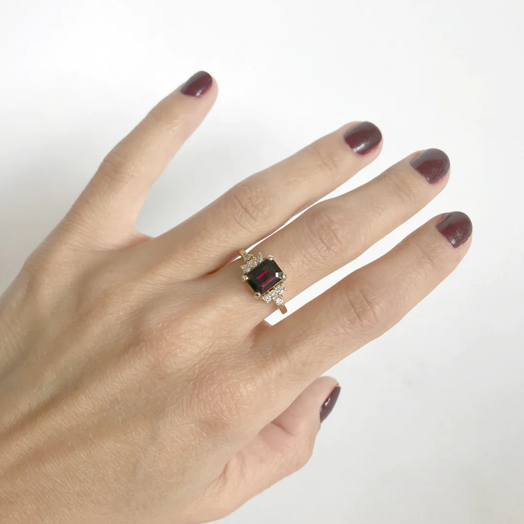 Garnet: January birthstone