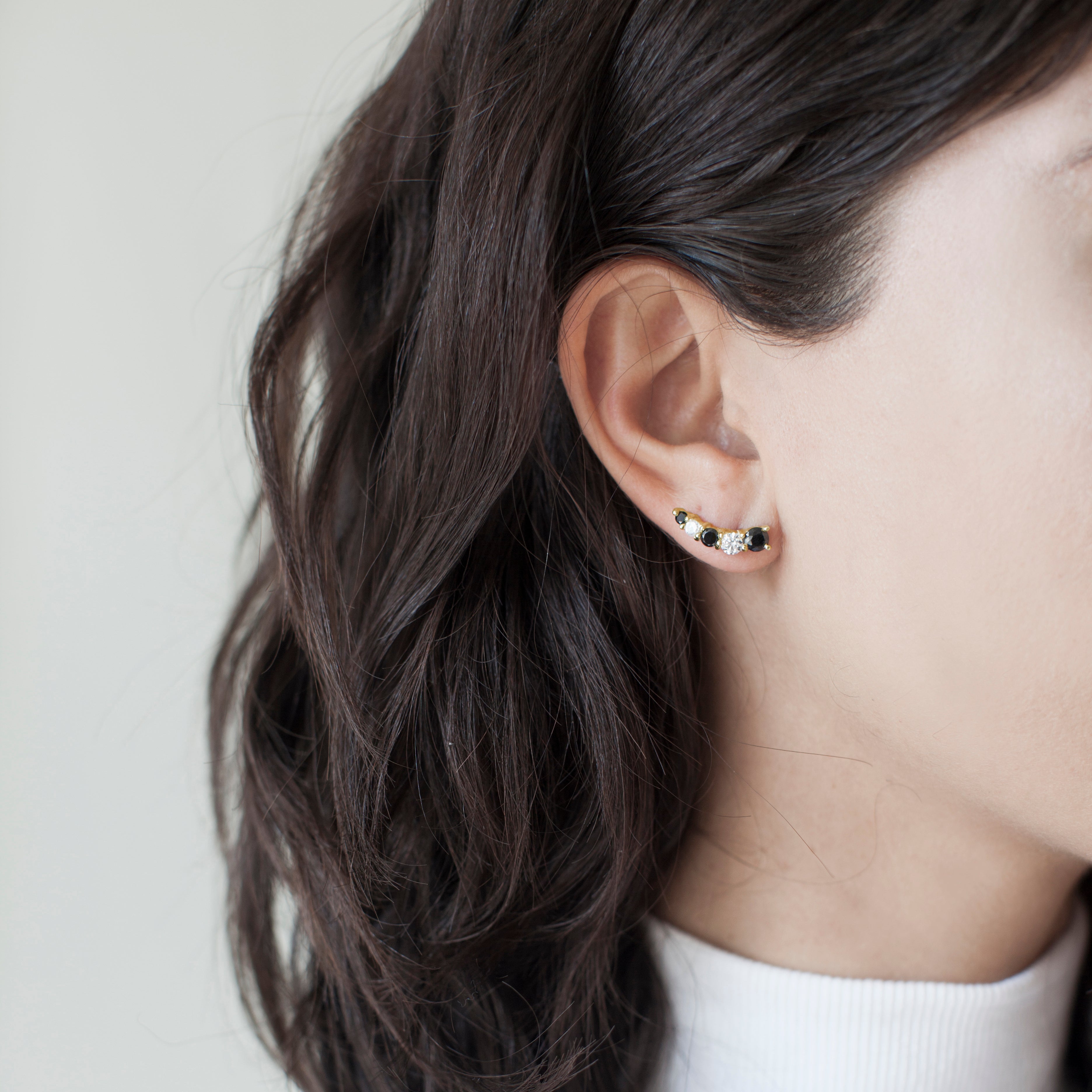 Black and White Adar Earcuff