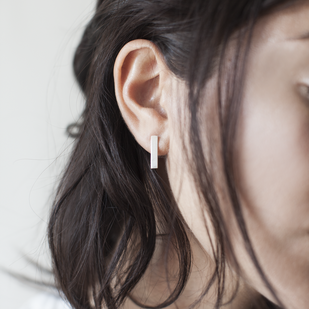 Aretes de Barra Plata