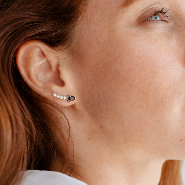 Diamond and sapphire ear climber