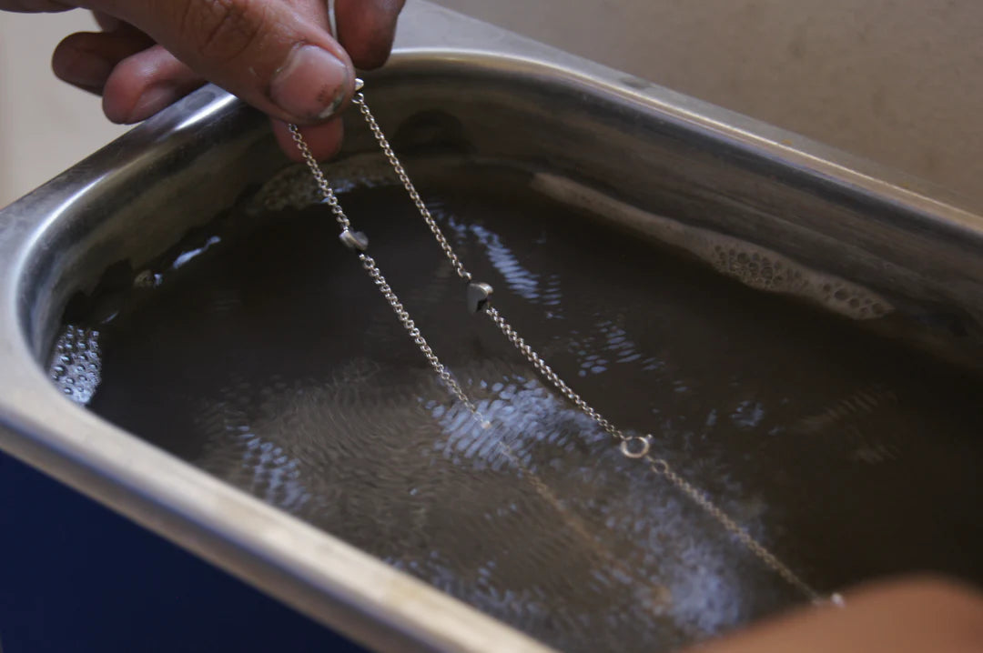5 advantages of repairing your jewellery
