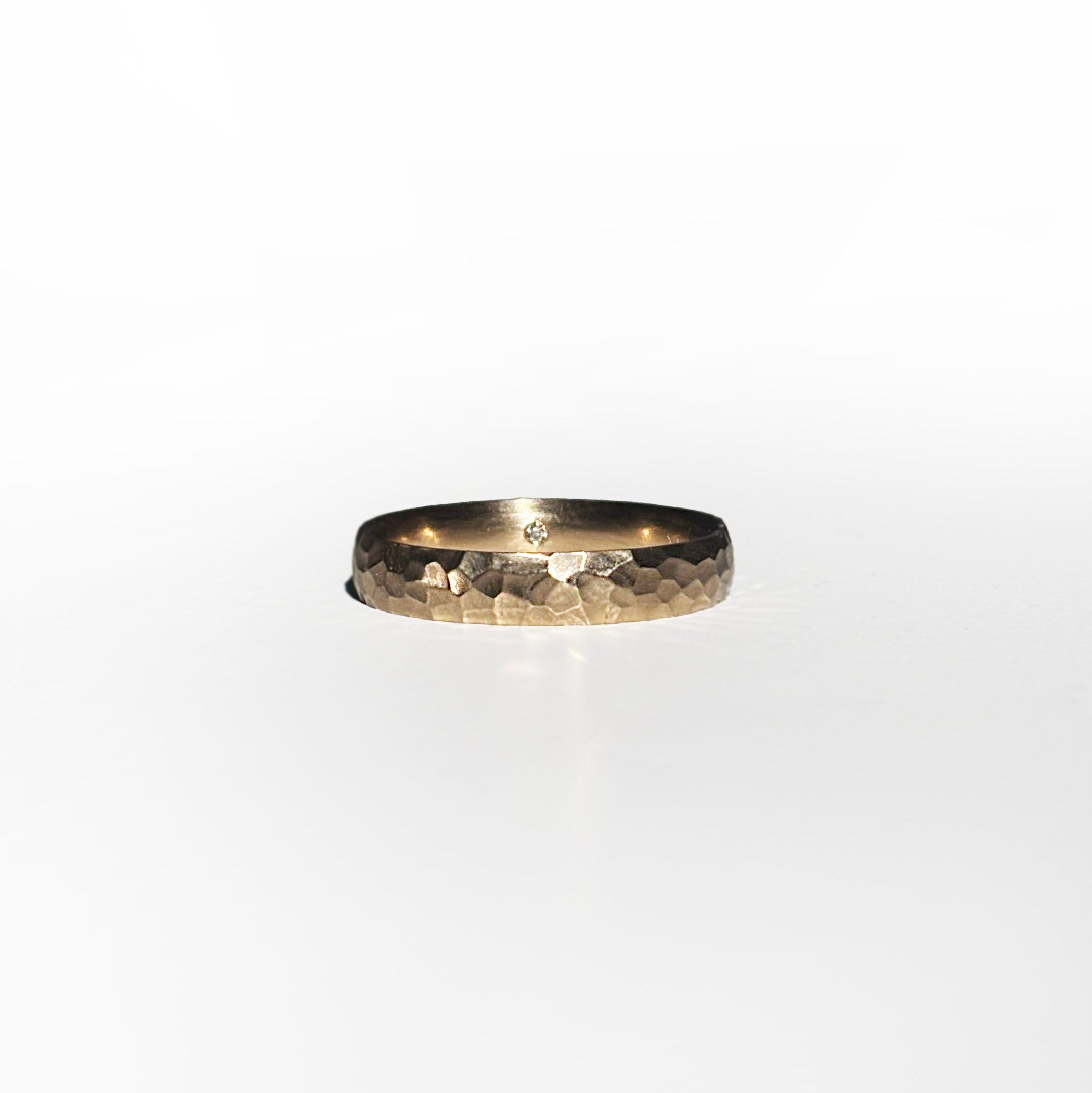 14k Yellow Gold Hammered Wedding Band (Comfort Fit)