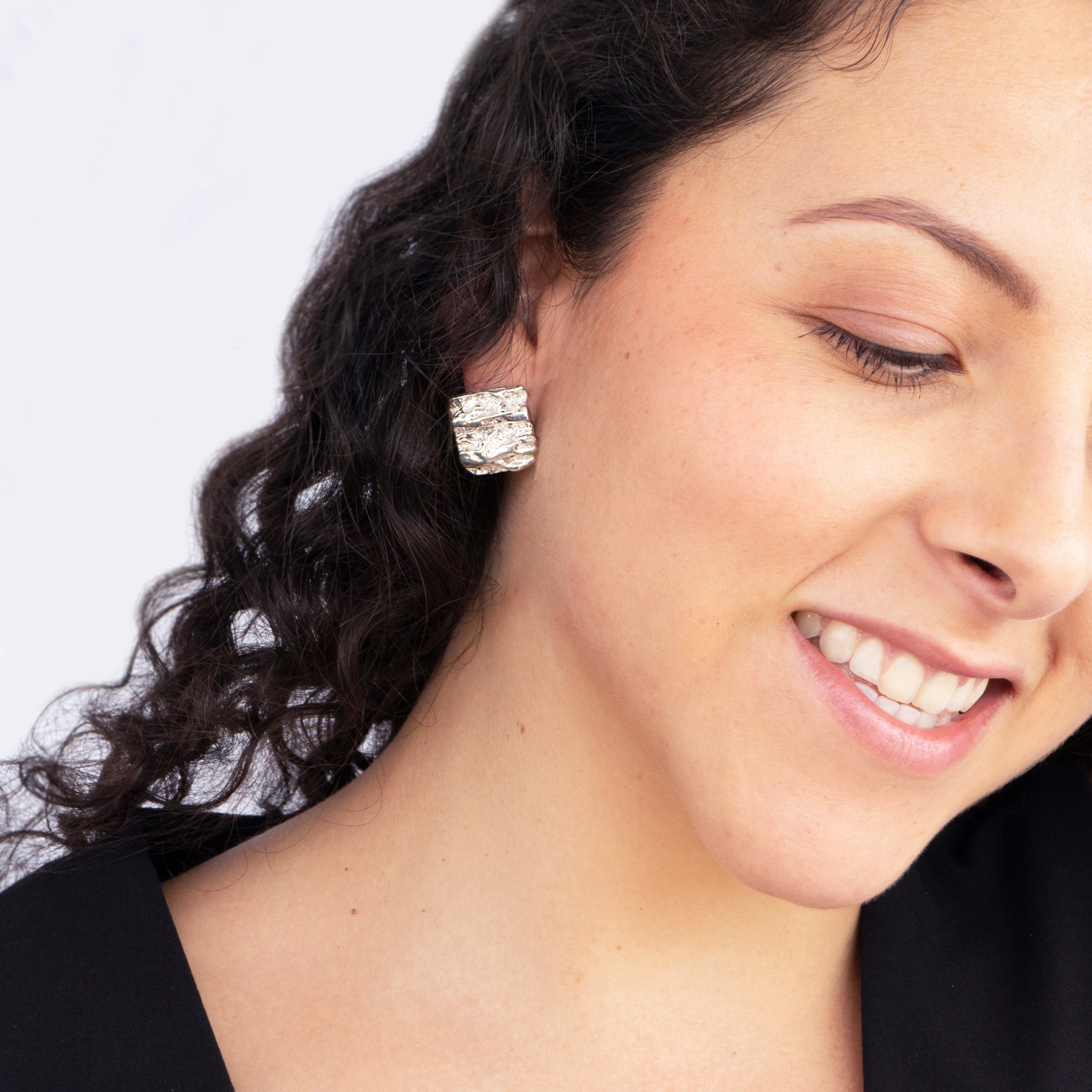 Aretes Textured Plata