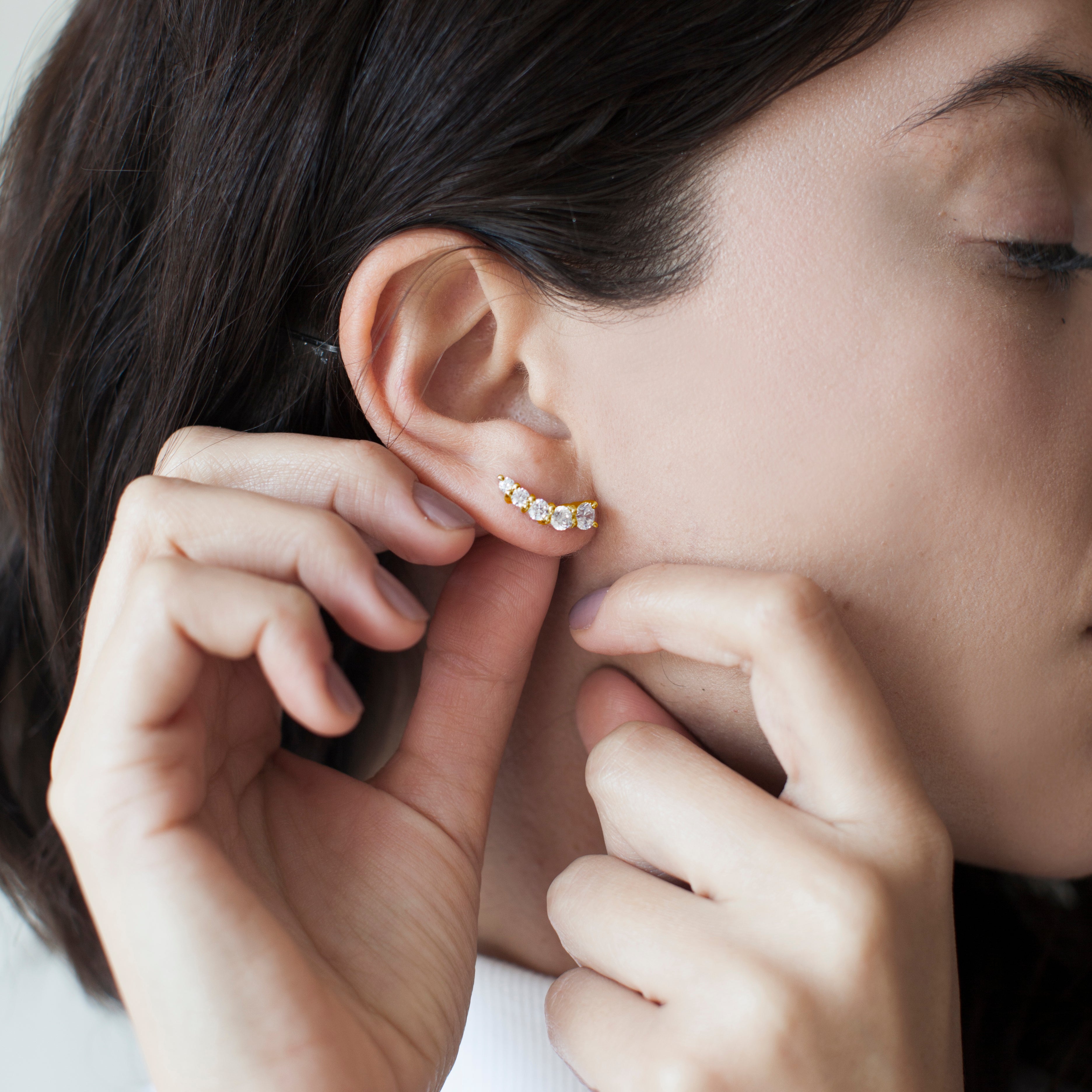 White Adar Earcuff