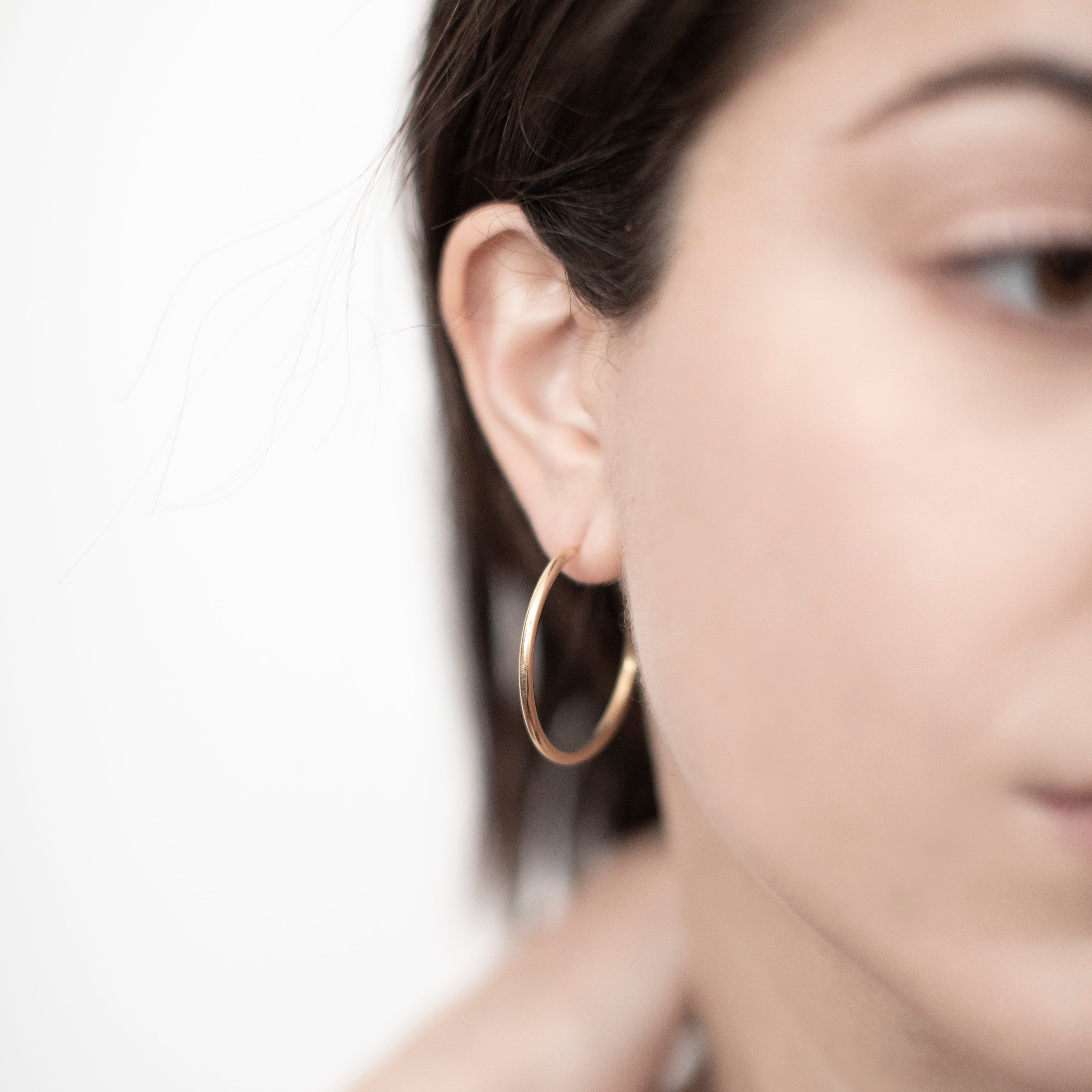 Medium Hoops
